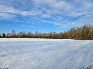 33 Barbertown Point Breeze, Kingwood Twp., NJ 08825