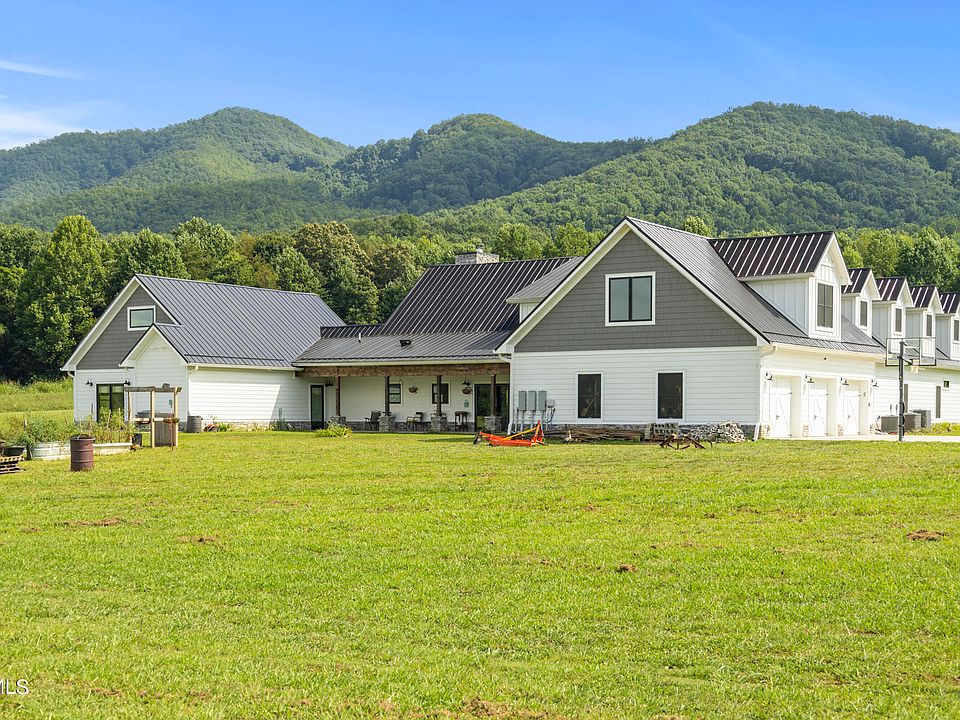 61st image of this home