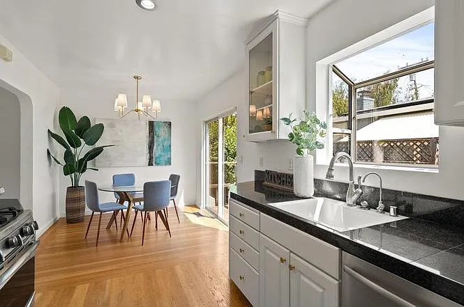 752 Laurel Ave — Photo 12