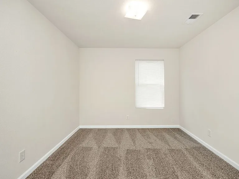 15385 Mill Valley Dr — Photo 18