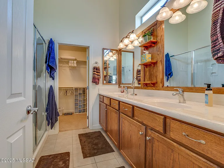 61736 E Oakwood Dr — Photo 12