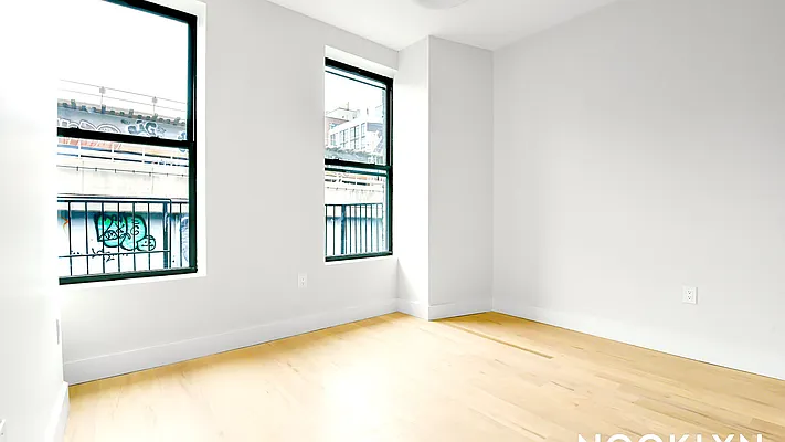 Rented by Nooklyn NYC LLC | media 6