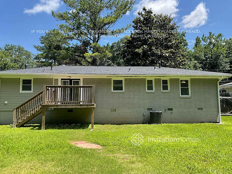 1833 Rollingwood Dr SE — Photo 12