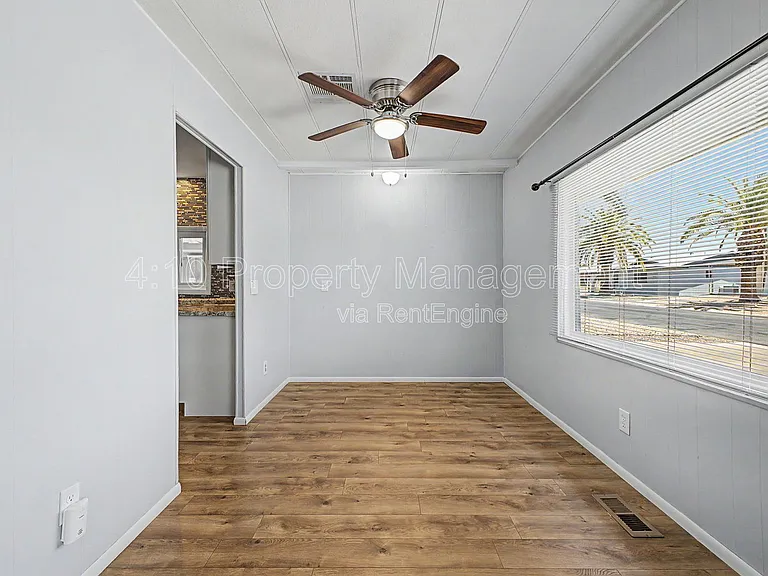 462 S 80th Pl — Photo 13