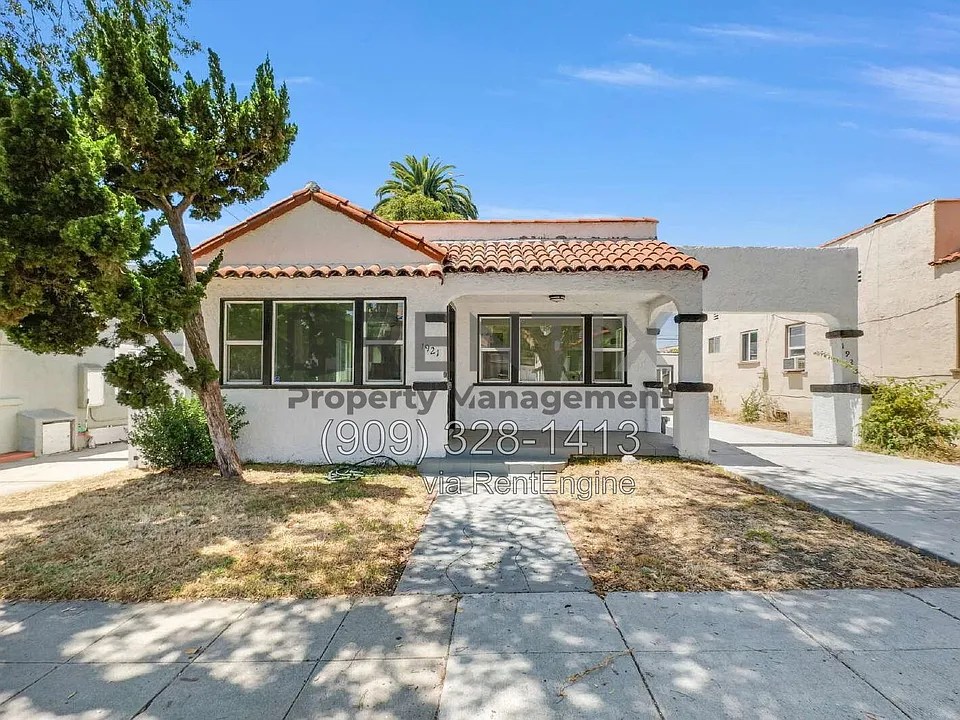 1921 Junipero Ave