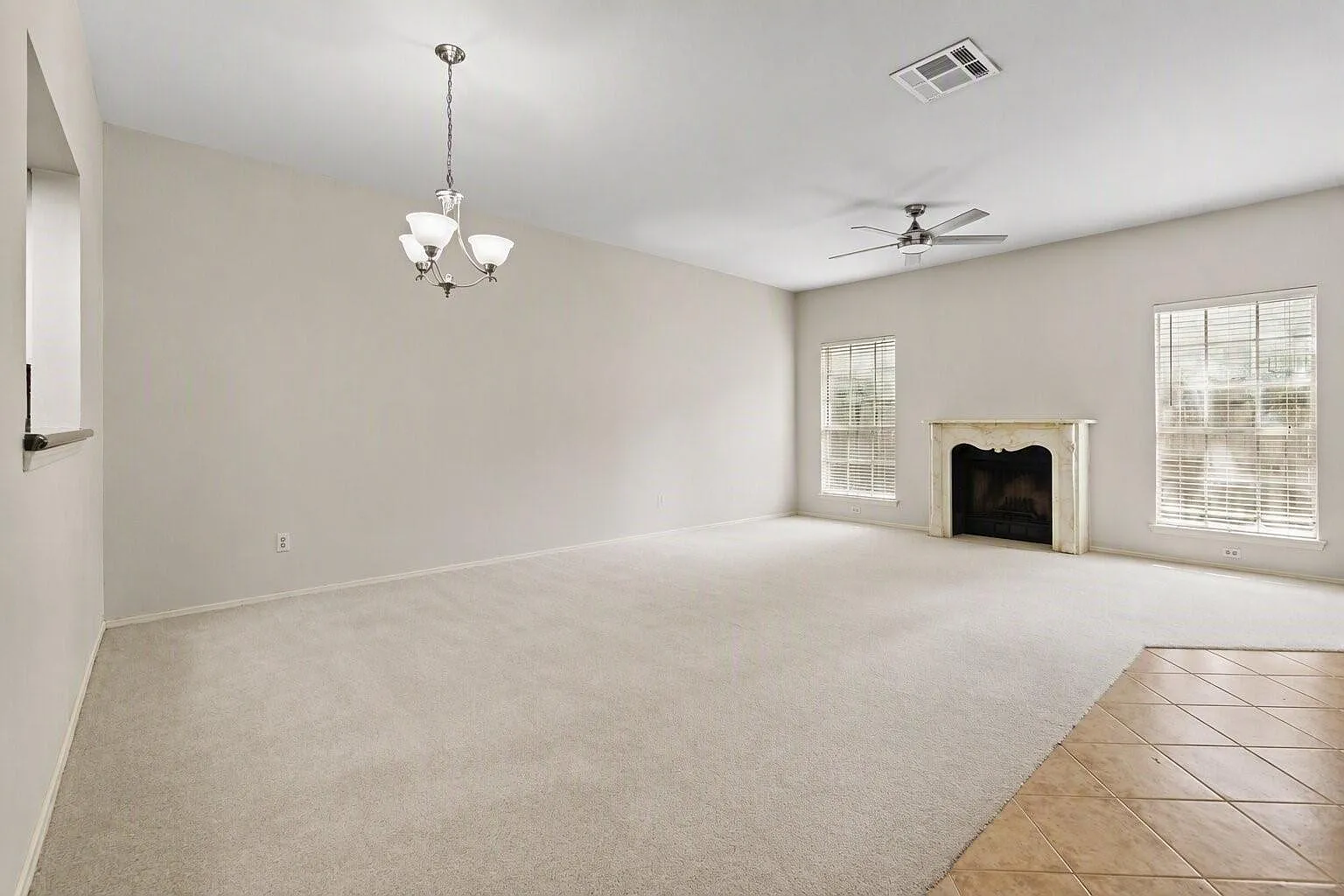 2 bed, 2.5 bath, 1640 sqft, $1,600 — Photo 3