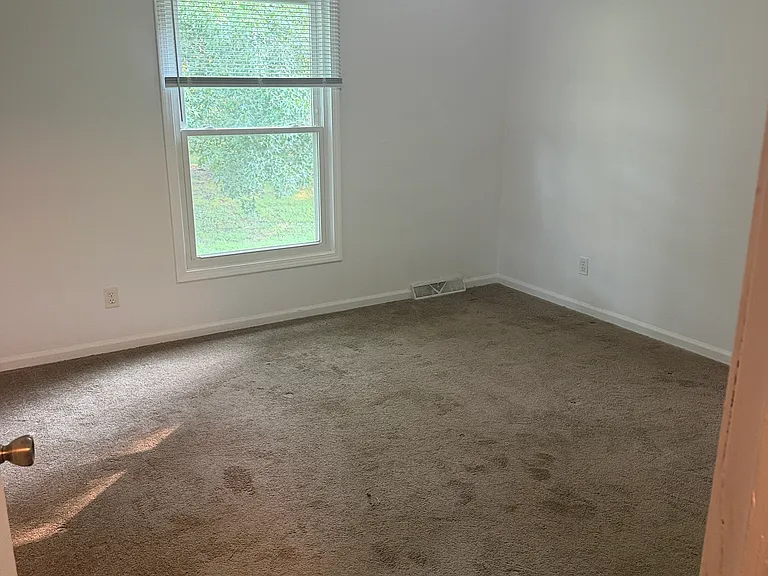 5897 Weddington Rd — Photo 10