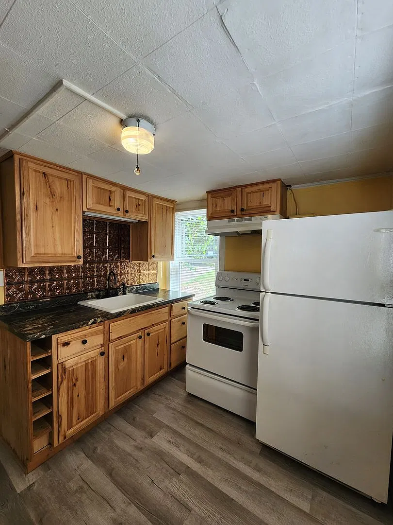 Asheville Duplex- Lower Level — Photo 2