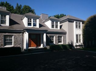 31 Hyslop Road Ext, Brookline, MA 02445