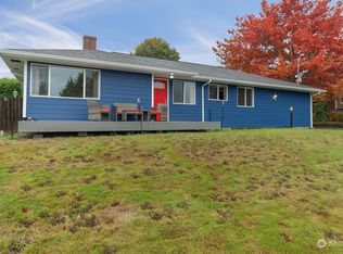 9 Scenic View Pl, Longview, WA 98632