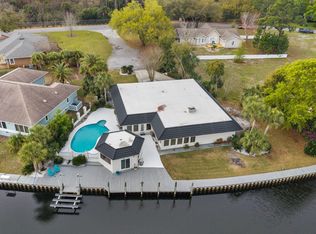 483 Wahoo Rd, Panama City Beach, FL 32408