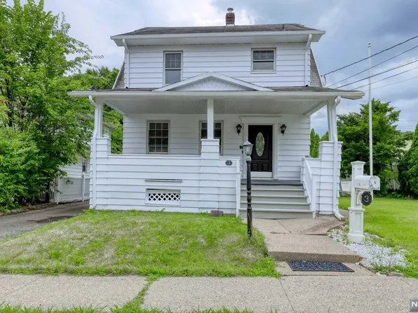 3 Rollins Ave, Clifton, NJ 07011