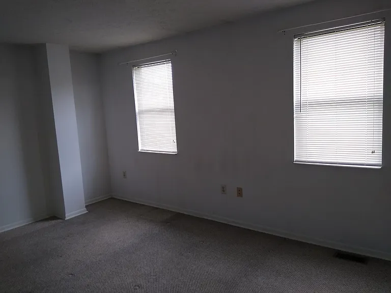 130 Woodhaven Dr — Photo 10