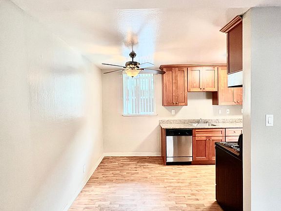 5th image of 2401 Carlmont Dr APT 5