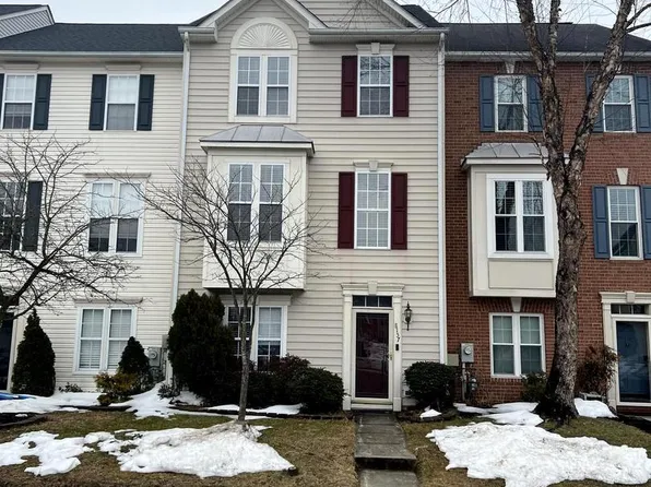 8157 Poinsett Ter, Pasadena, MD 21122