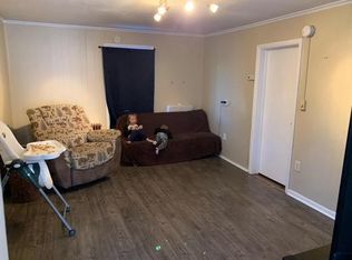 935 Falls Rd, Shelburne, VT 05482