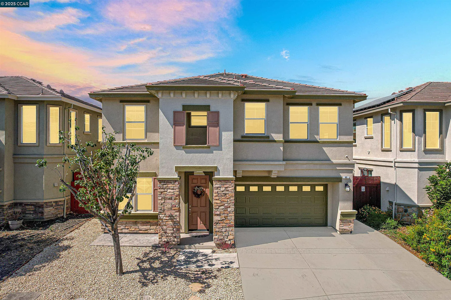 80 Greystone Pl photo 1