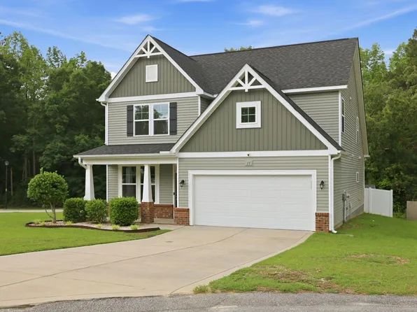 15 Dandelion Pl, Spring Lake, NC 28390