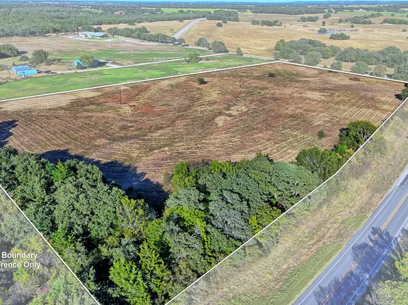 4678 Fenoglio Rd, Montague, TX 76251