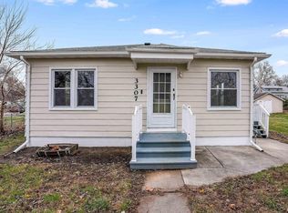 3307 9th St, Rock Island, IL