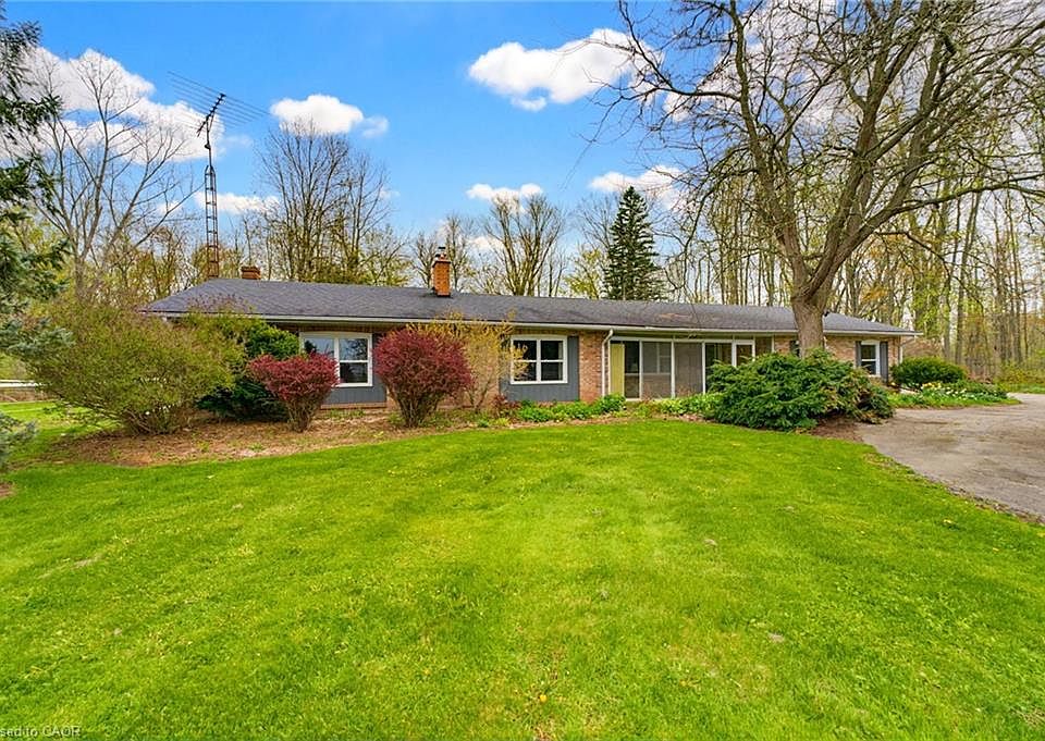 1st image of 10 Huisman Ln