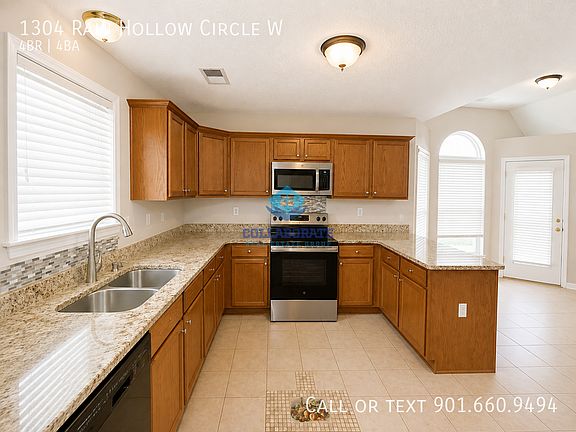 5th image of 1304 Rain Hollow Cir W