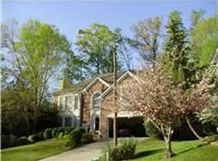 1332 Velvet Creek Way SW, Marietta, GA 30008