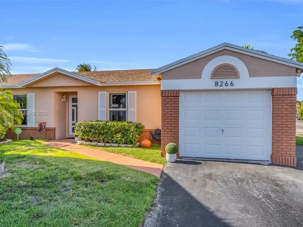 8266 NW 192nd Ter, Hialeah, FL 33015