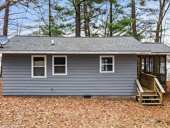 2nd image of 23174 Dunham Lake Rd