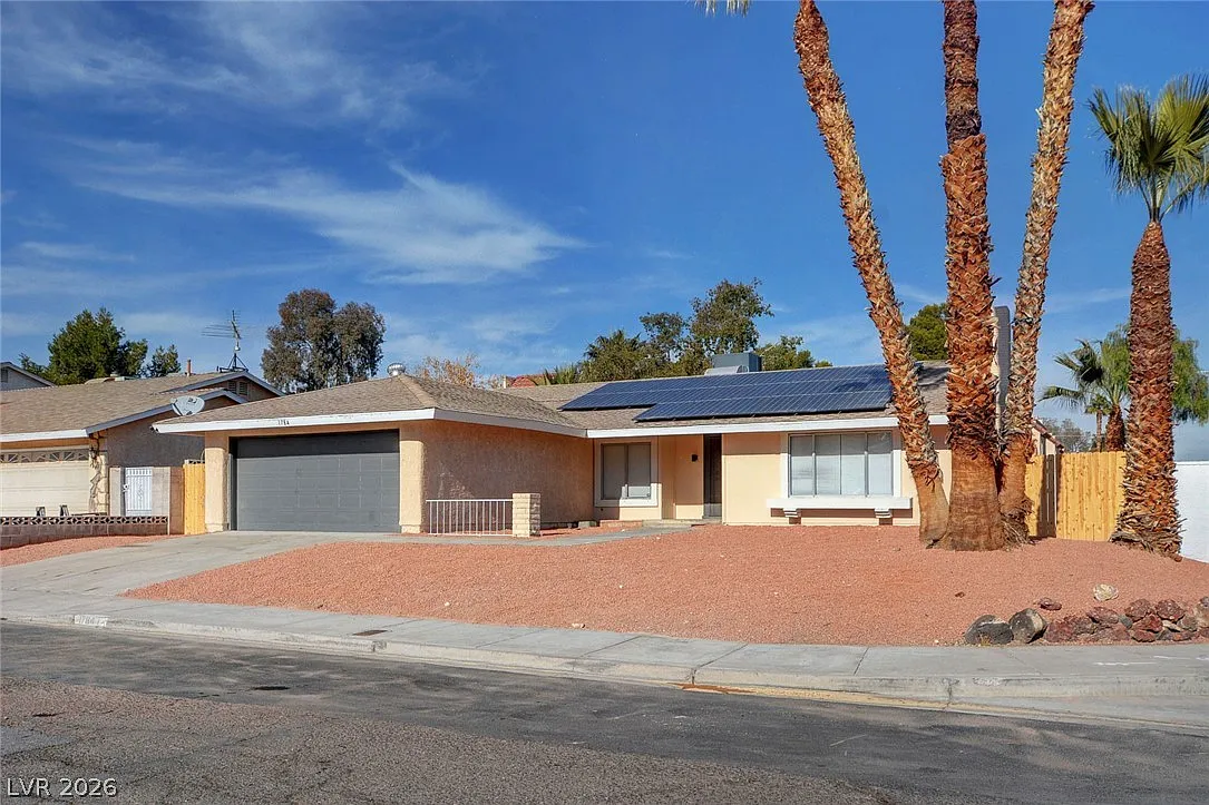 3 bed, 2.0 bath, 1536 sqft, $2,099 — Photo 1