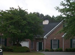 8044 Ridge Vly, Woodstock, GA 30189