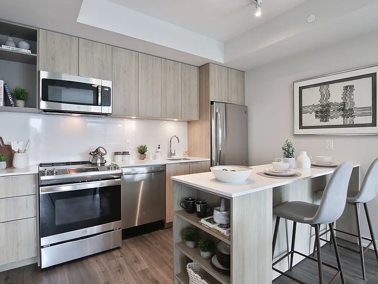 25 Nicholas Ave — Photo 48