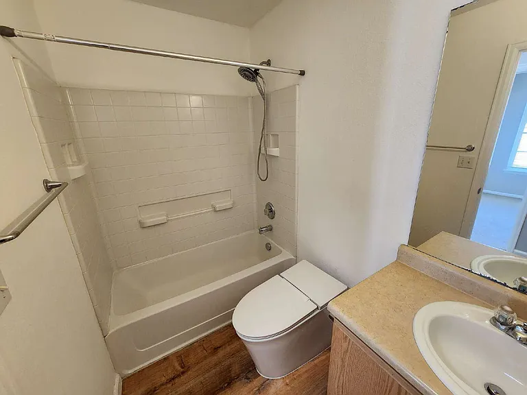 20459 March Dr — Photo 20