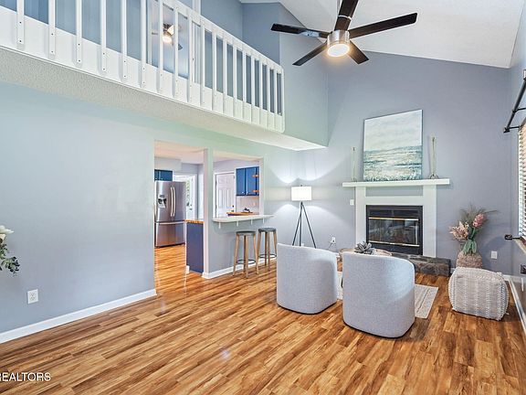 4th image of 8404 Doral Cir