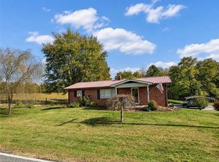 1454 Pleasant Ridge Rd, State Road, NC 28676