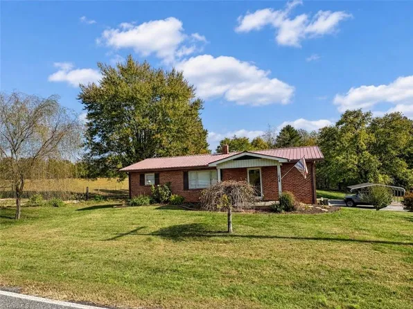 1454 Pleasant Ridge Rd, State Road, NC 28676