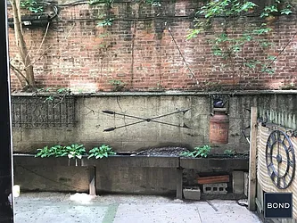 Rented by Bond New York