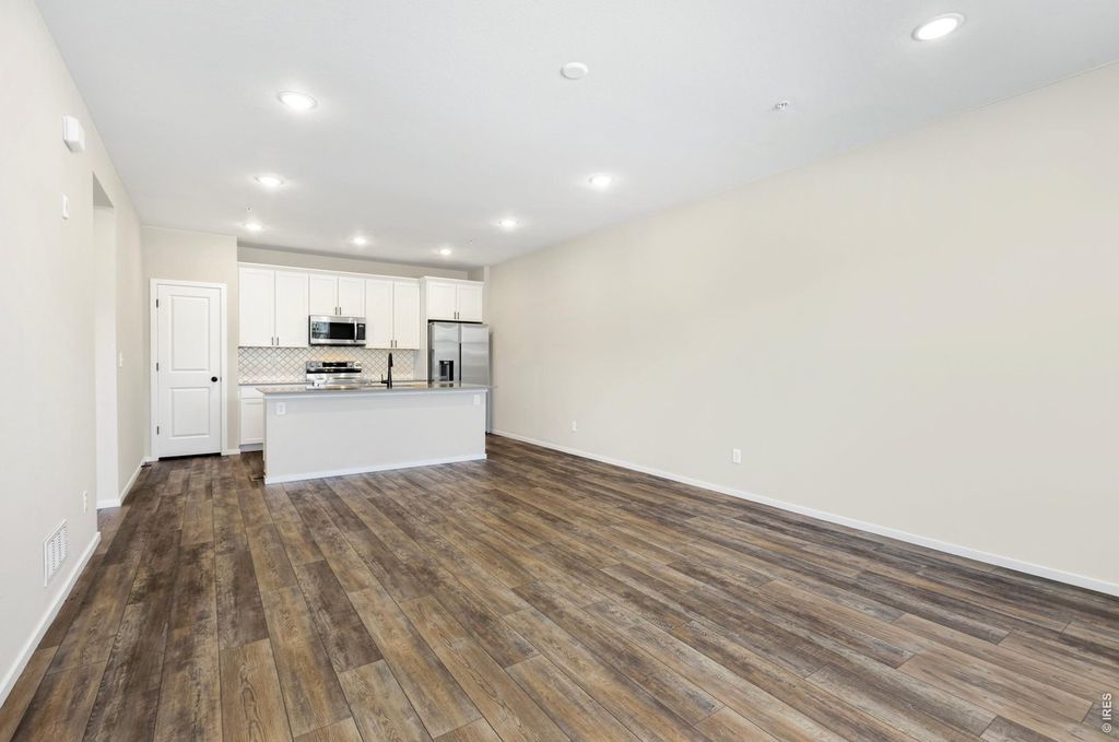 2102 Setting Sun Dr #2