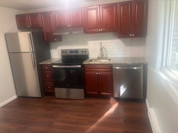 680 Washington St #3