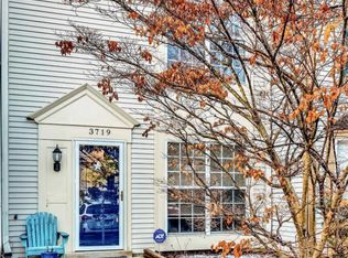 3719 Hampton Ct, Alexandria, VA 22306