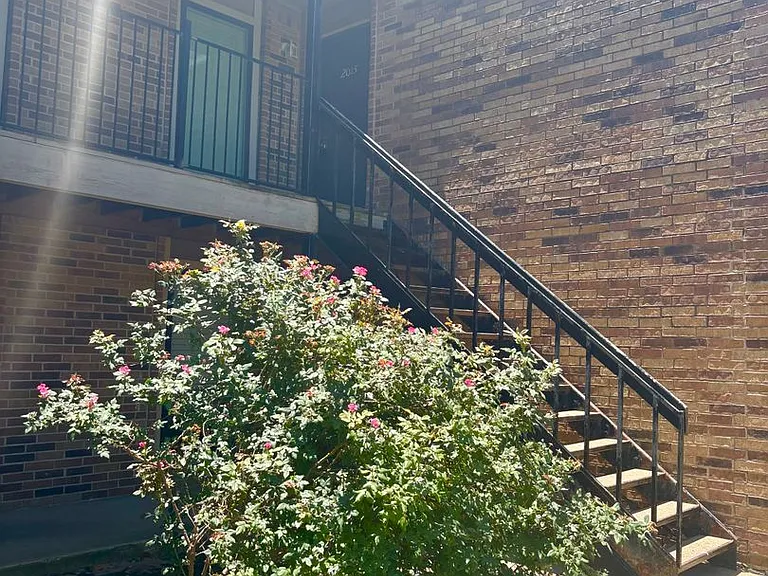 8109 Skillman St #2015 — Photo 1