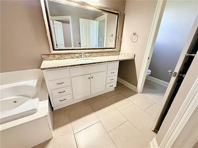 3909 Civic St — Photo 10
