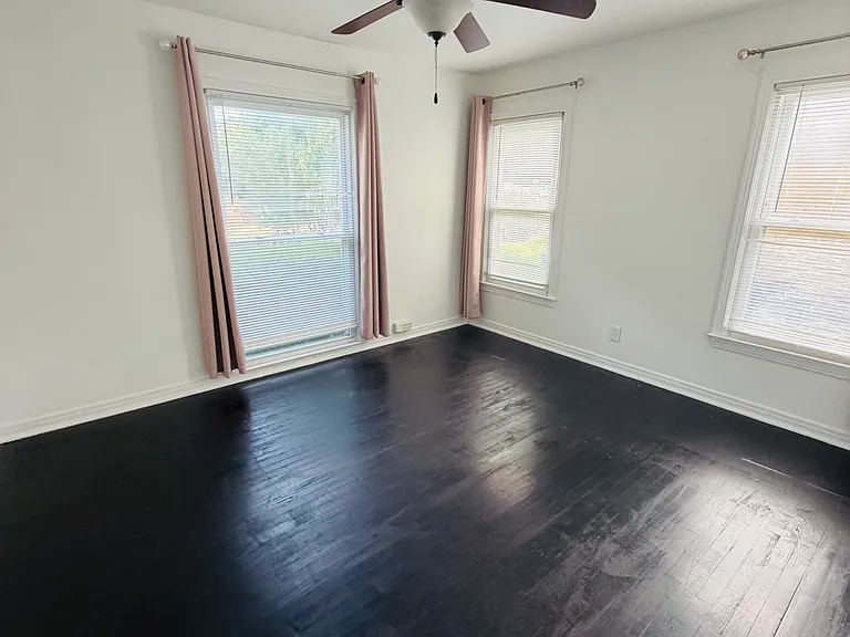 5912 Belgrade Ave — Photo 16