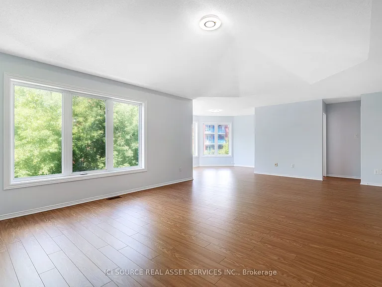 140 Annapolis Cir — Photo 18