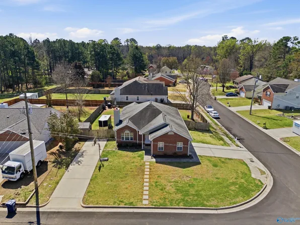 142 Brass Oak Dr, Madison, AL 35758