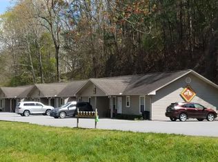 50 Hampton Way #101, Hayesville, NC 28904