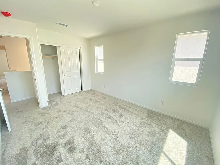 208 Bonita Ln — Photo 7