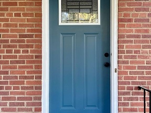4th image of 8806 Michaux Ln