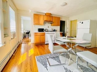 51 Rosemont St UNIT 2, Lowell, MA 01854