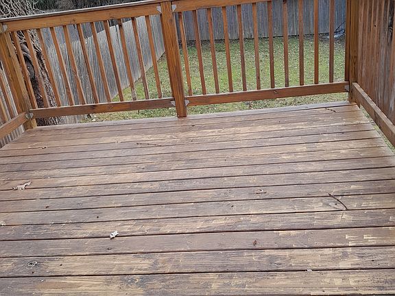 3rd image of 6911 Kenyon Dr